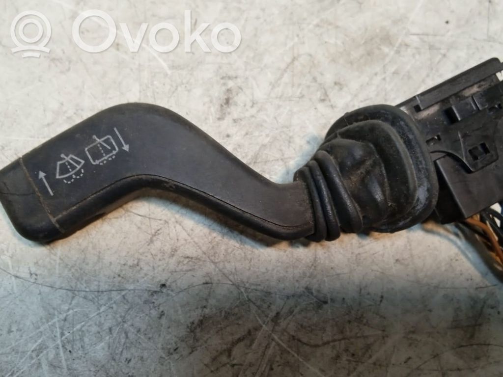 Opel Zafira A Wiper control stalk 