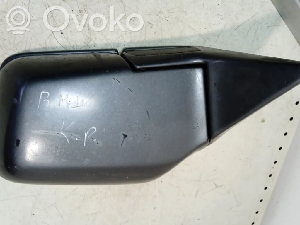 BMW 5 E34 Front door electric wing mirror 