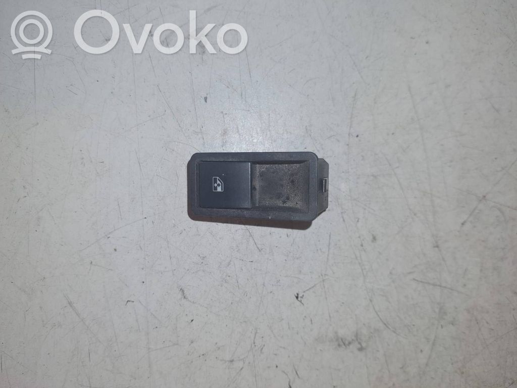 Opel Astra H Electric window control switch 