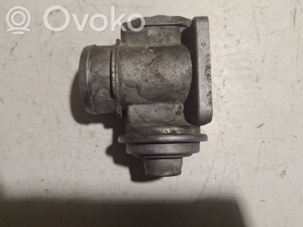 BMW 5 E39 EGR valve 