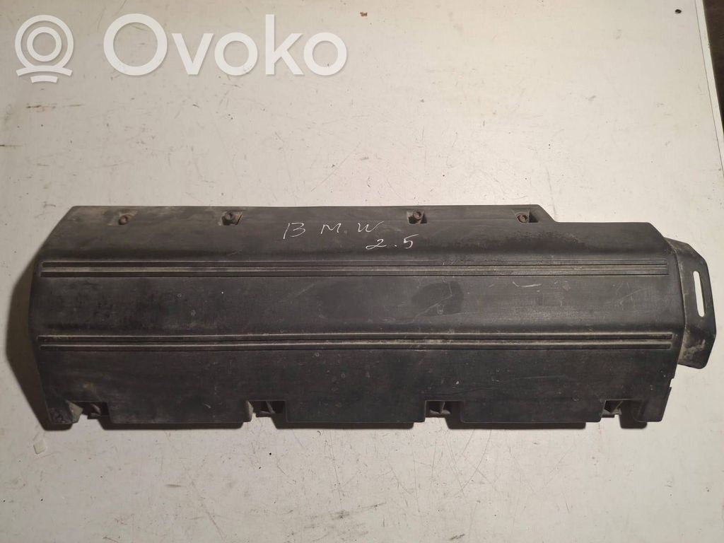 BMW 5 E39 Air filter box cover 