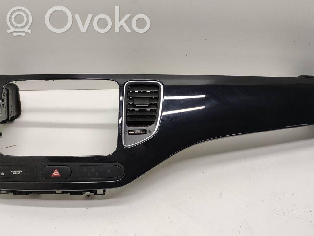 KIA Carens III Ornament bord 