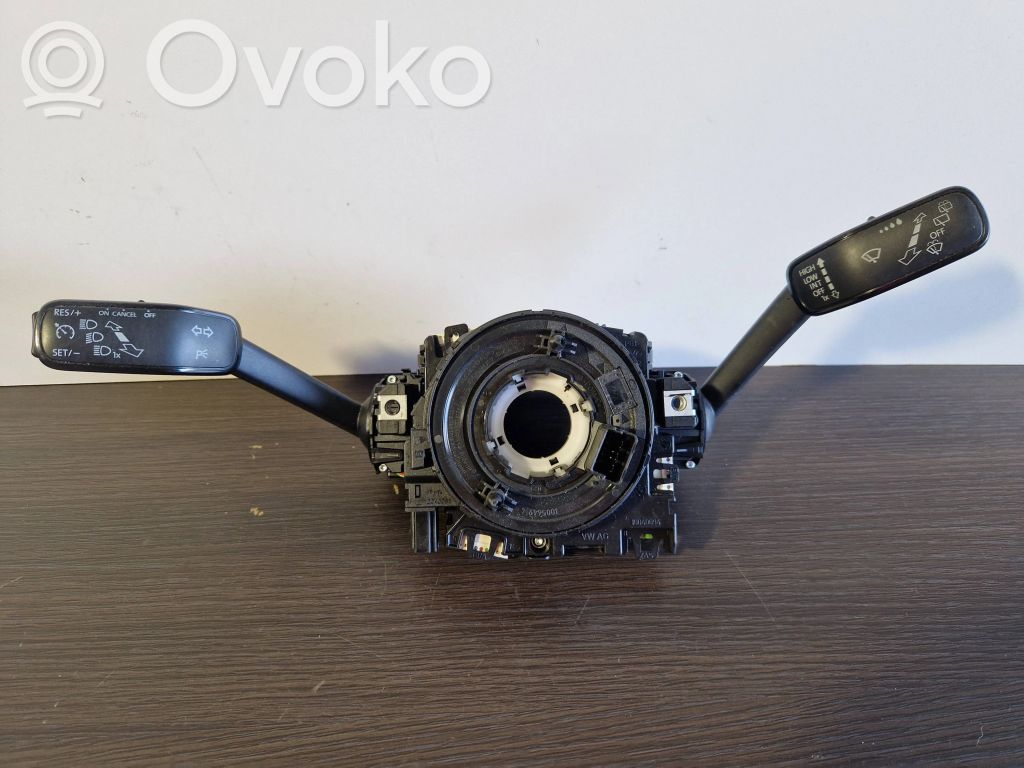 Skoda Octavia Mk3 (5E) Wiper turn signal indicator stalk/switch 