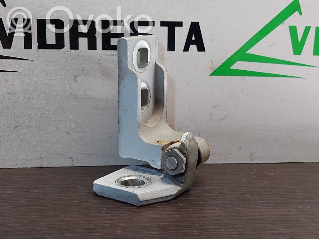 Opel Corsa D Front door upper hinge 