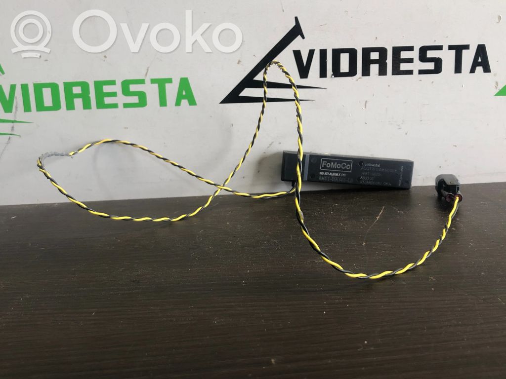 Ford Grand C-MAX Antenos stiprintuvas 