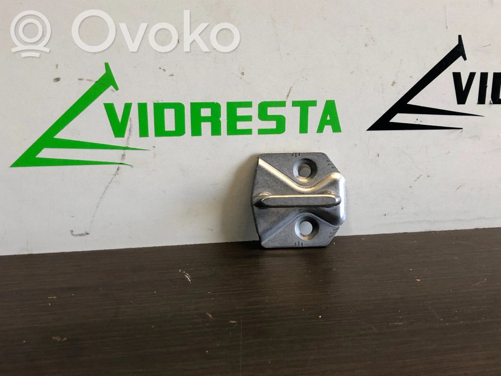 Ford Grand C-MAX Front door lock loop/hook striker 