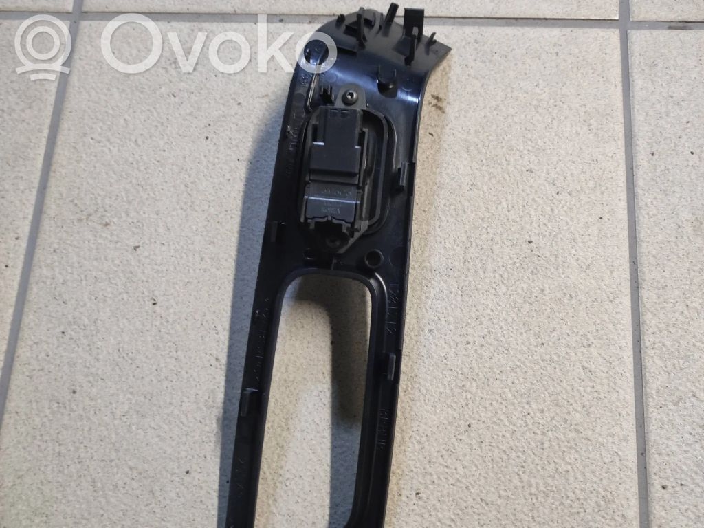 Volvo S60 Electric window control switch 