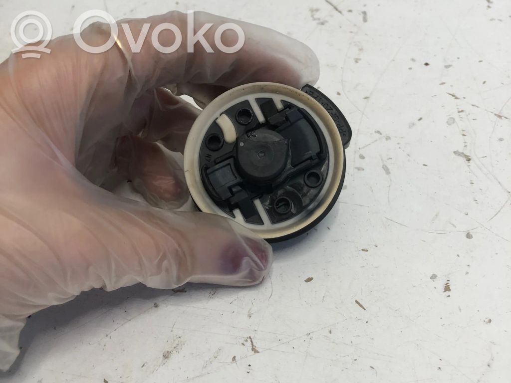 Renault Clio V Airbag deployment crash/impact sensor 
