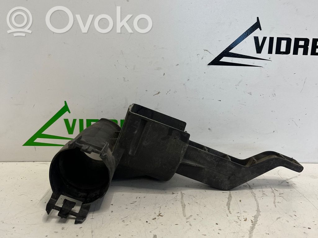 Peugeot 208 I Air intake duct part 