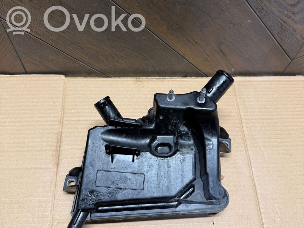 Jaguar XF X250 Oil breather separator 
