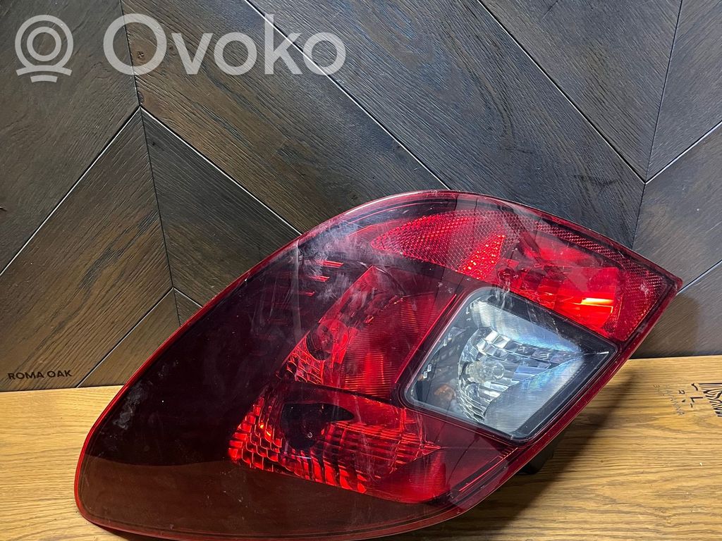 Opel Corsa D Galinis žibintas kėbule 