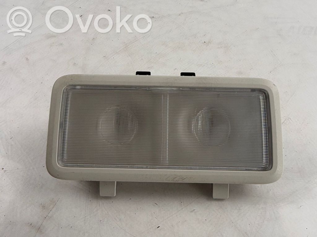 Ford Focus Luz del asiento trasero 