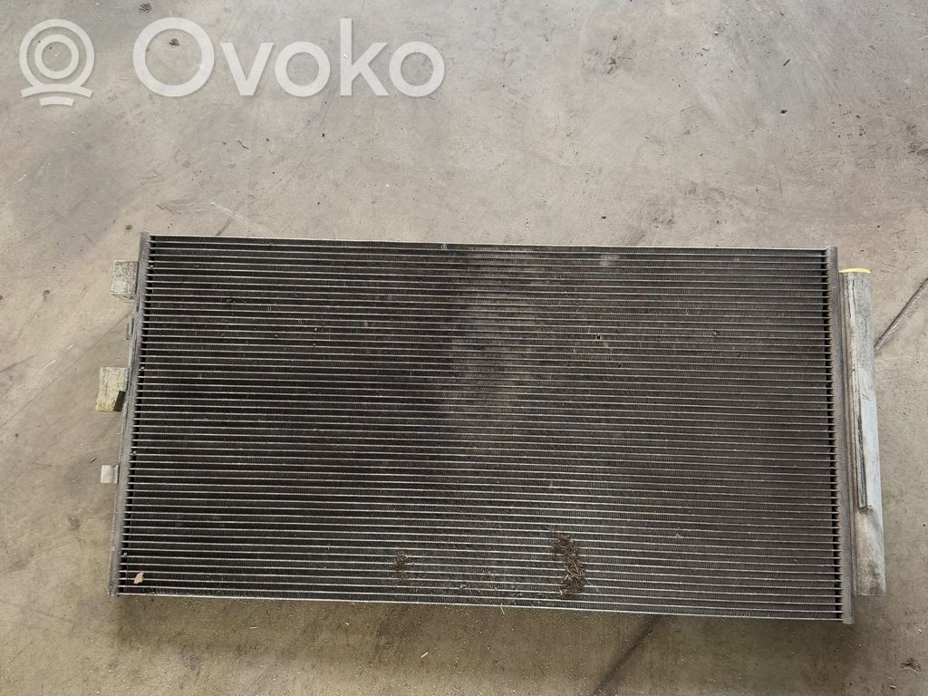 Ford Focus A/C cooling radiator (condenser) 