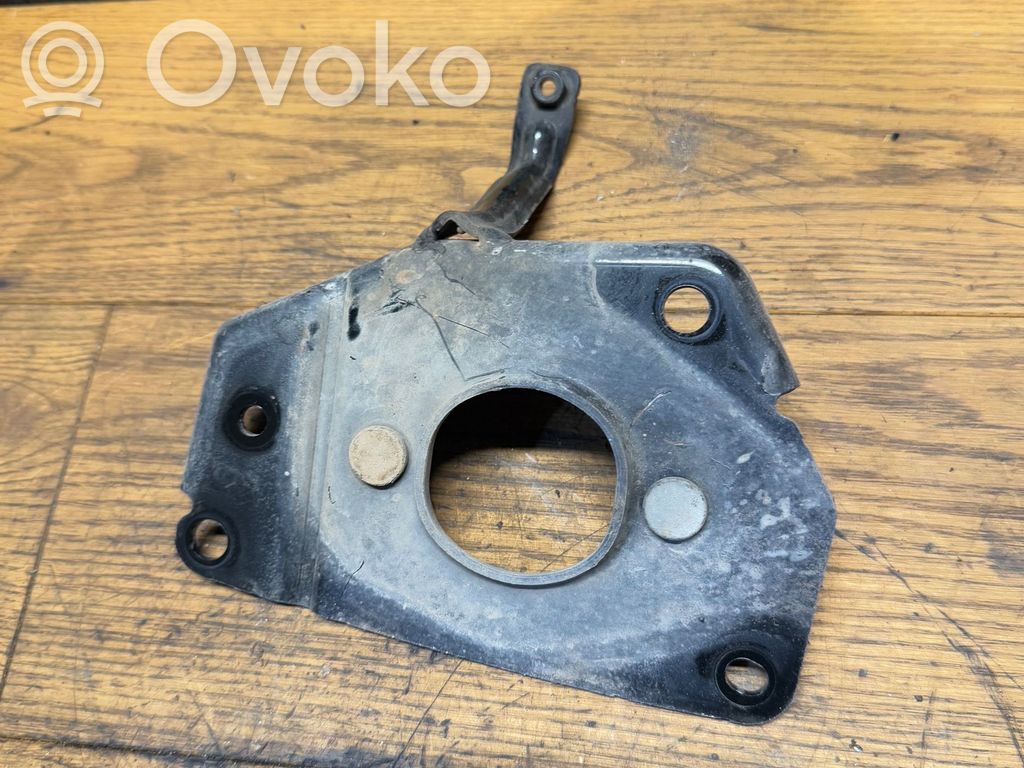 Citroen Berlingo Engine mount bracket 