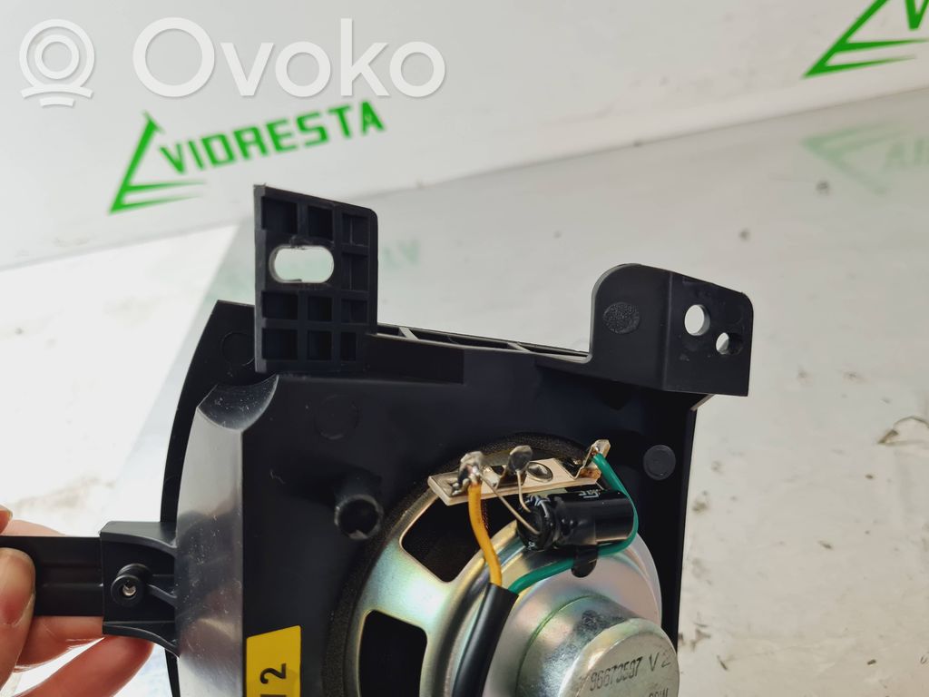 Opel Antara Panel speaker 