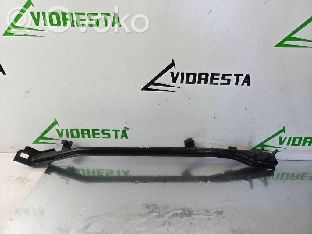 Radiator support slam panel bracket