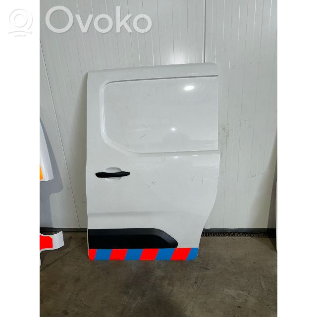 Šoninės slankiojančios durys