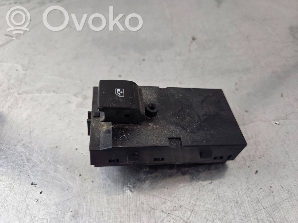 Opel Astra K Electric window control switch 