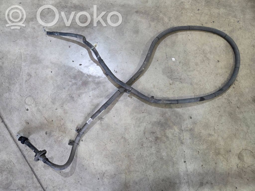 Opel Astra K Plus / Klema / Przewód akumulatora 