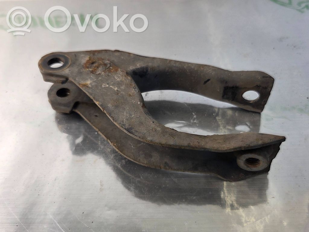Opel Astra K Gearbox mounting bracket 