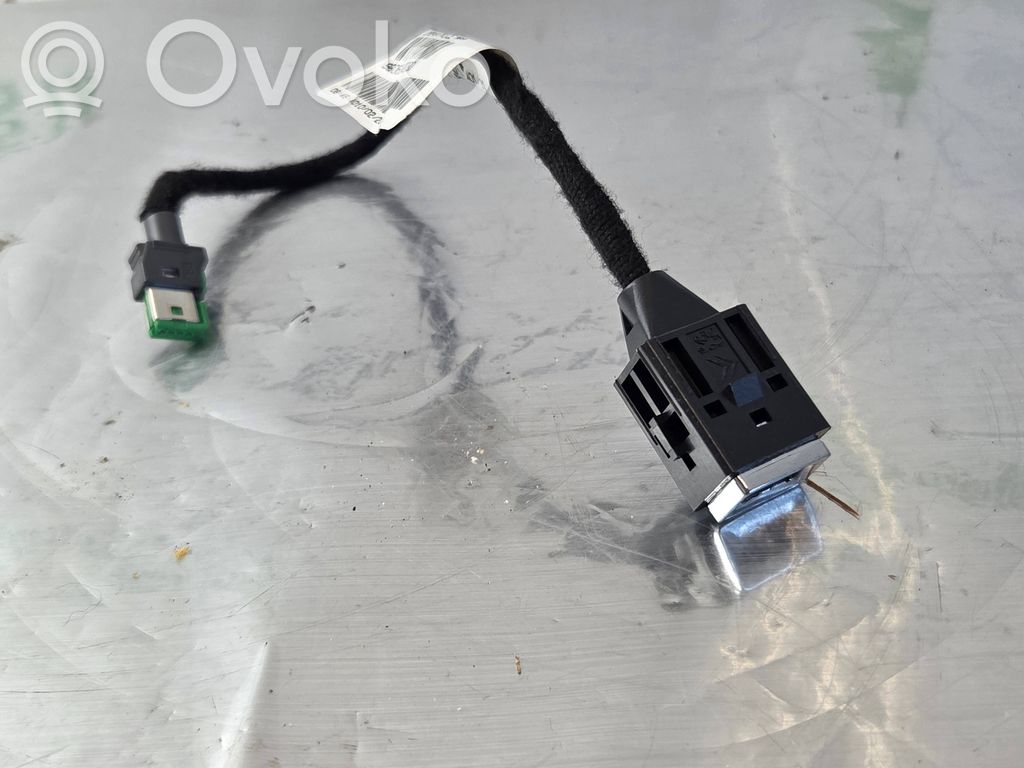 Peugeot 308 Enchufe conector USB 