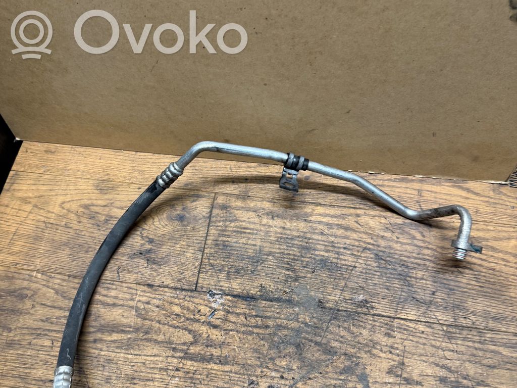 Peugeot 3008 II Ilmastointilaitteen putki (A/C) 