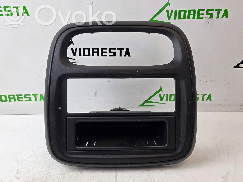 Nissan NV300 Verkleidung Kombiinstrument Cockpit 