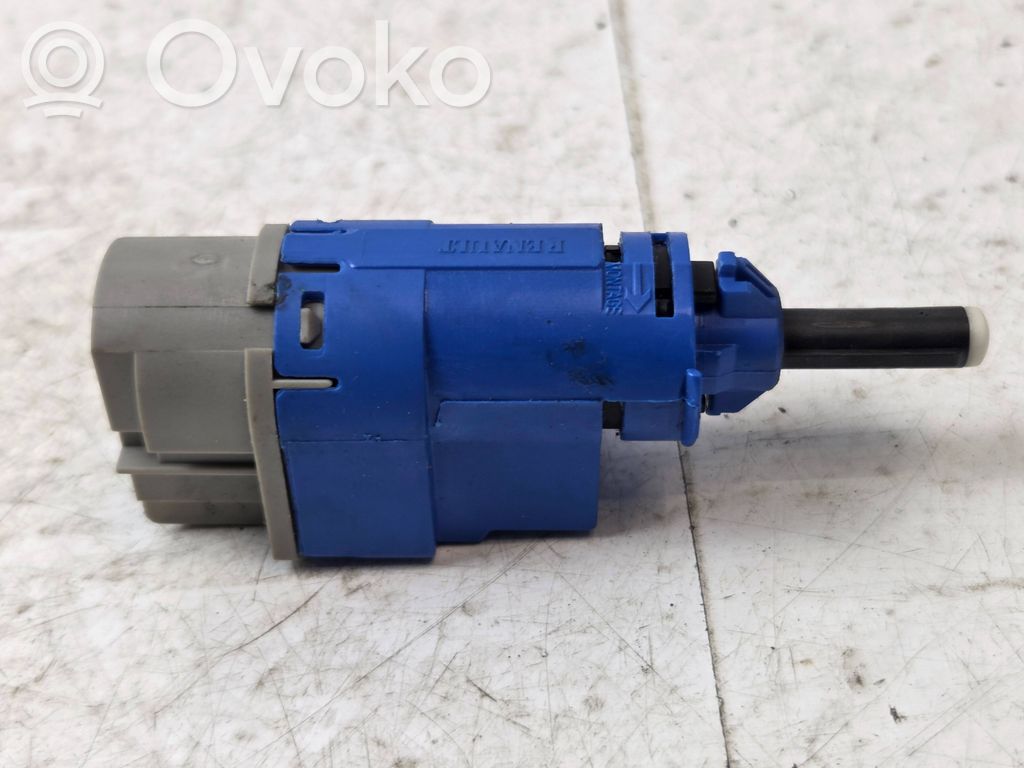 Nissan NV300 Clutch pedal sensor 
