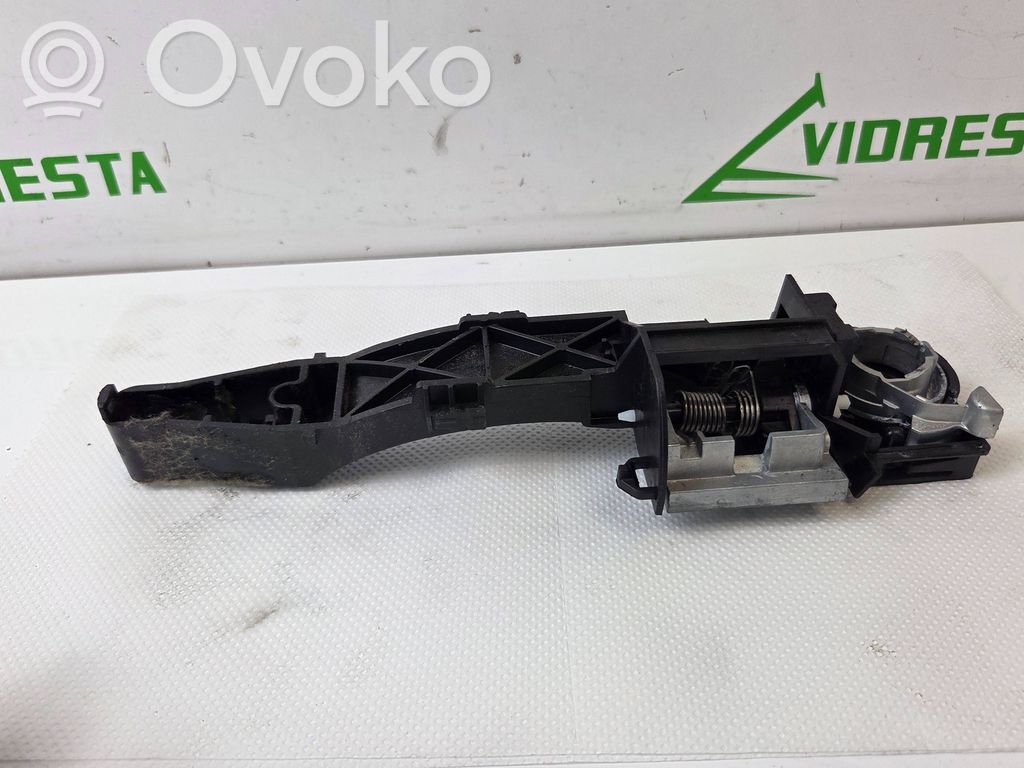 Nissan NV300 Front door exterior handle 