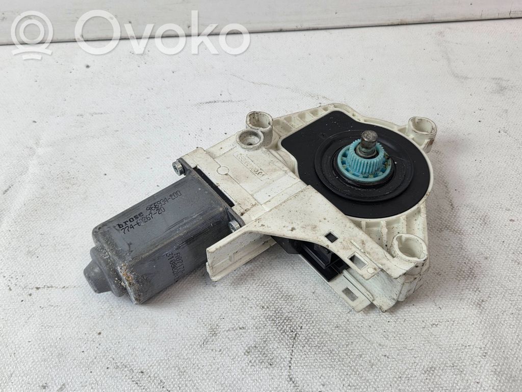 Audi Q7 4L Silnik regulatora szyby drzwi przednich 