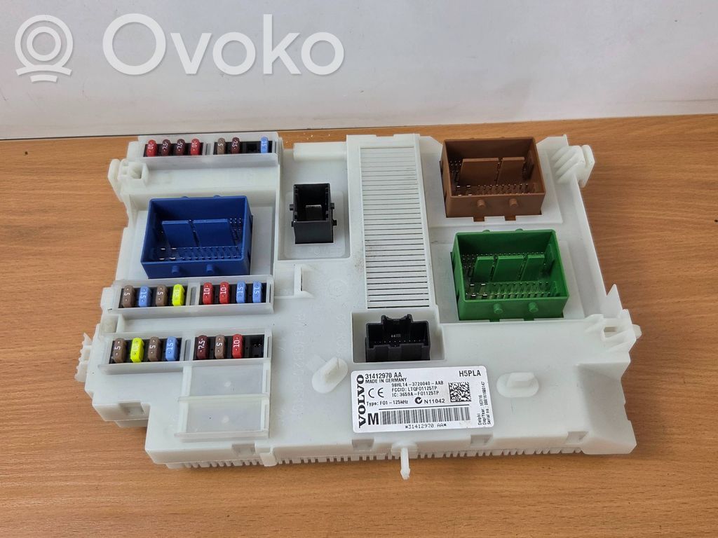 Volvo XC60 Saugiklių dėžė (komplektas) 