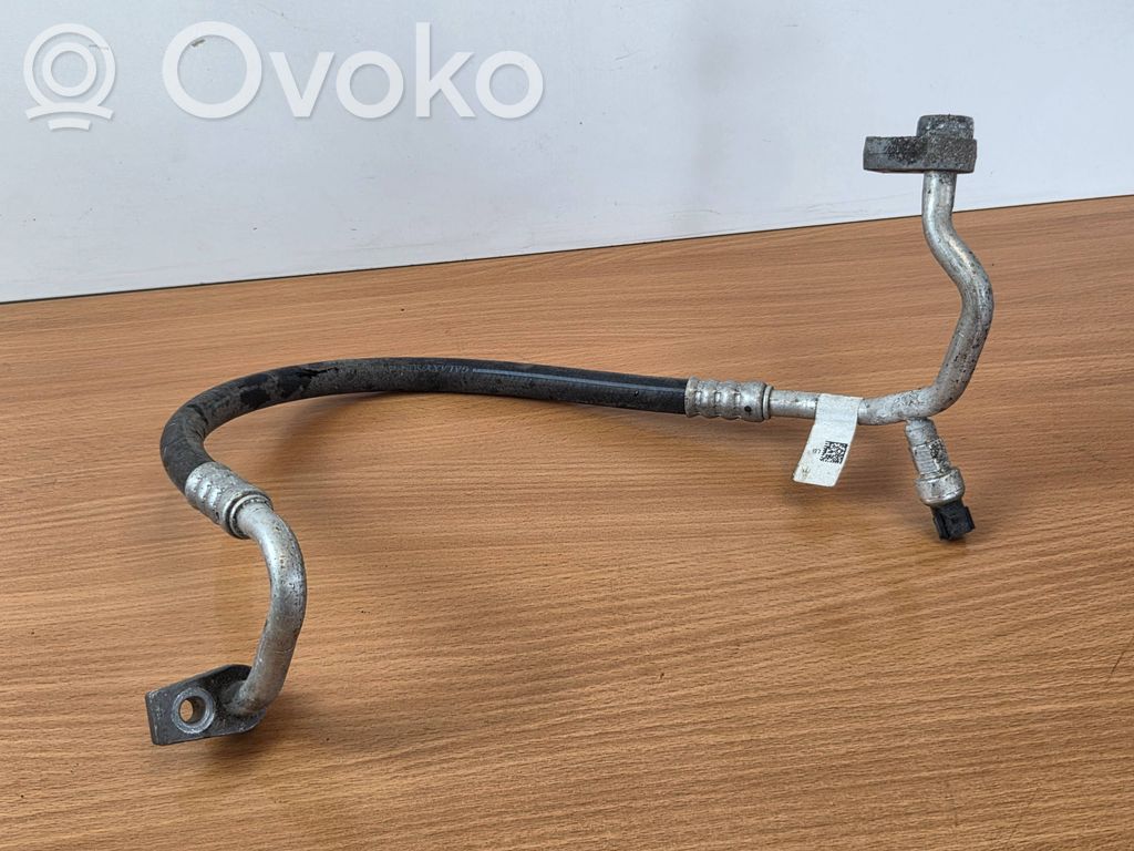 Ford Focus Ilmastointilaitteen putki (A/C) 