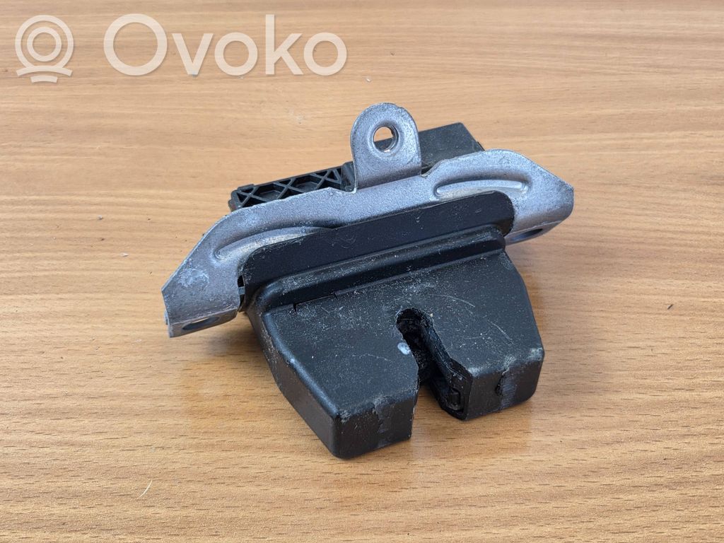 Ford Focus Tailgate lock latch 