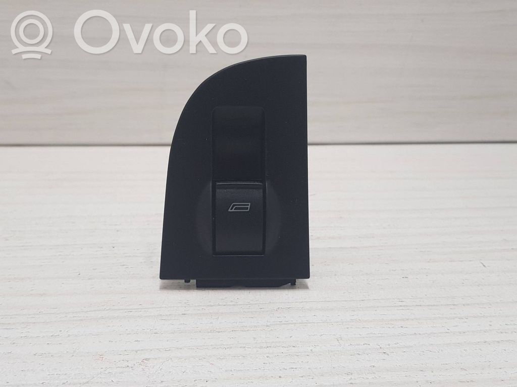 Audi A6 S6 C5 4B Electric window control switch 