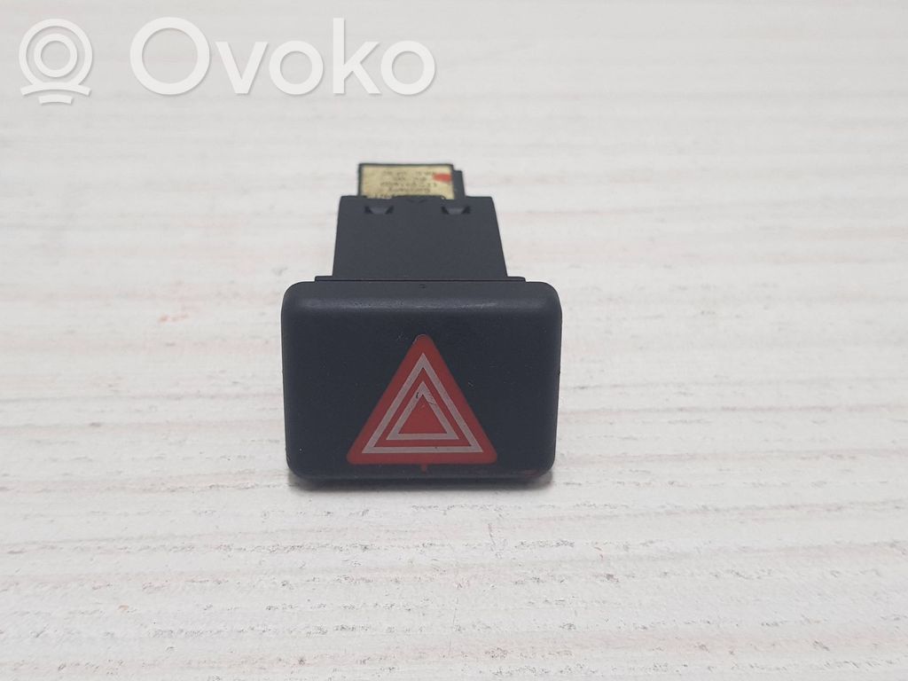Audi A4 S4 B6 8E 8H Botón interruptor de luz de peligro 