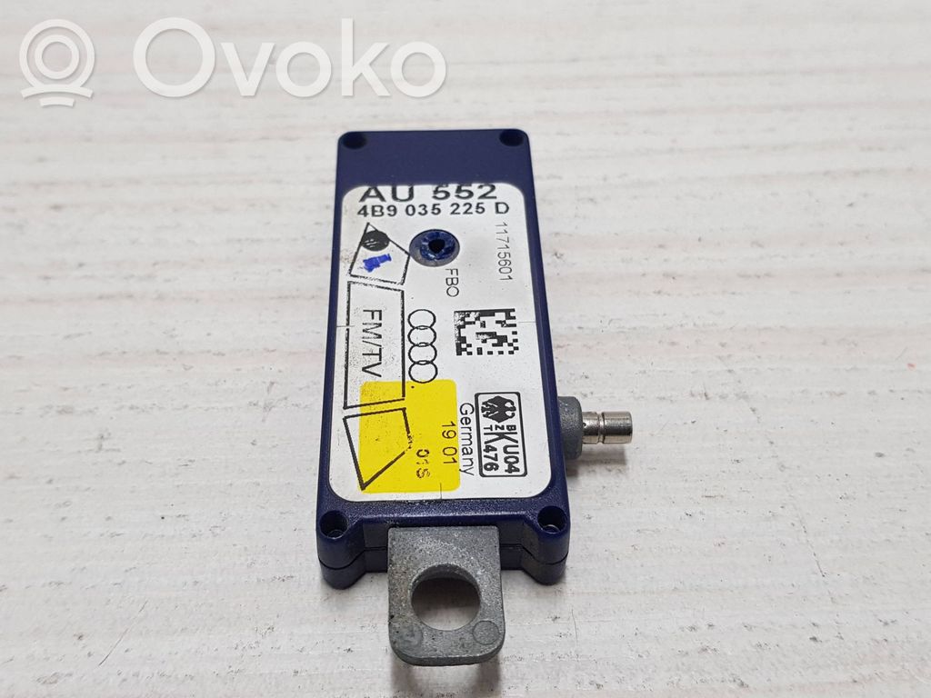 Audi A6 S6 C5 4B Antennenverstärker Signalverstärker 