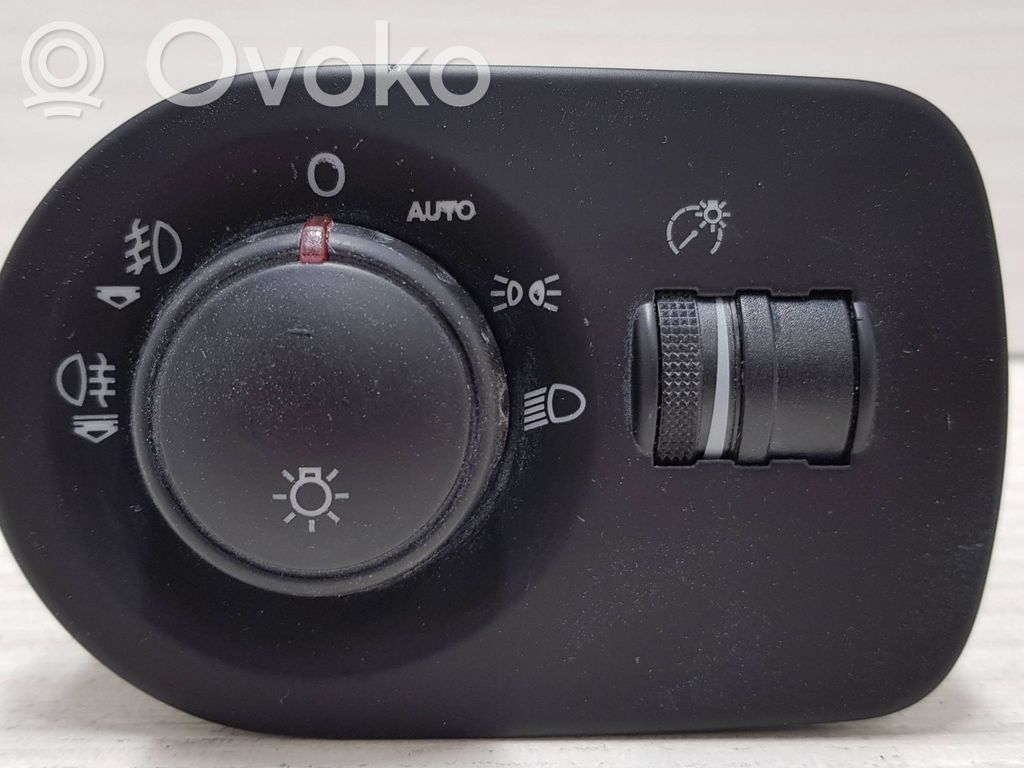 Seat Leon (1P) Light switch 