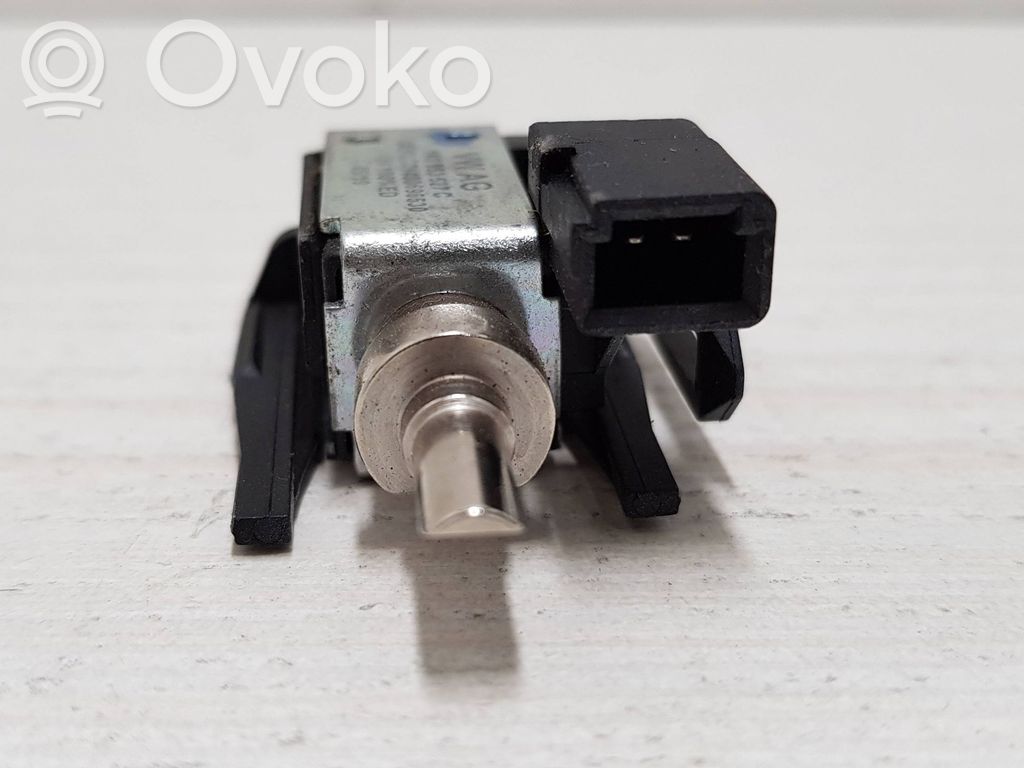 Audi A3 S3 8L Kitas daviklis 