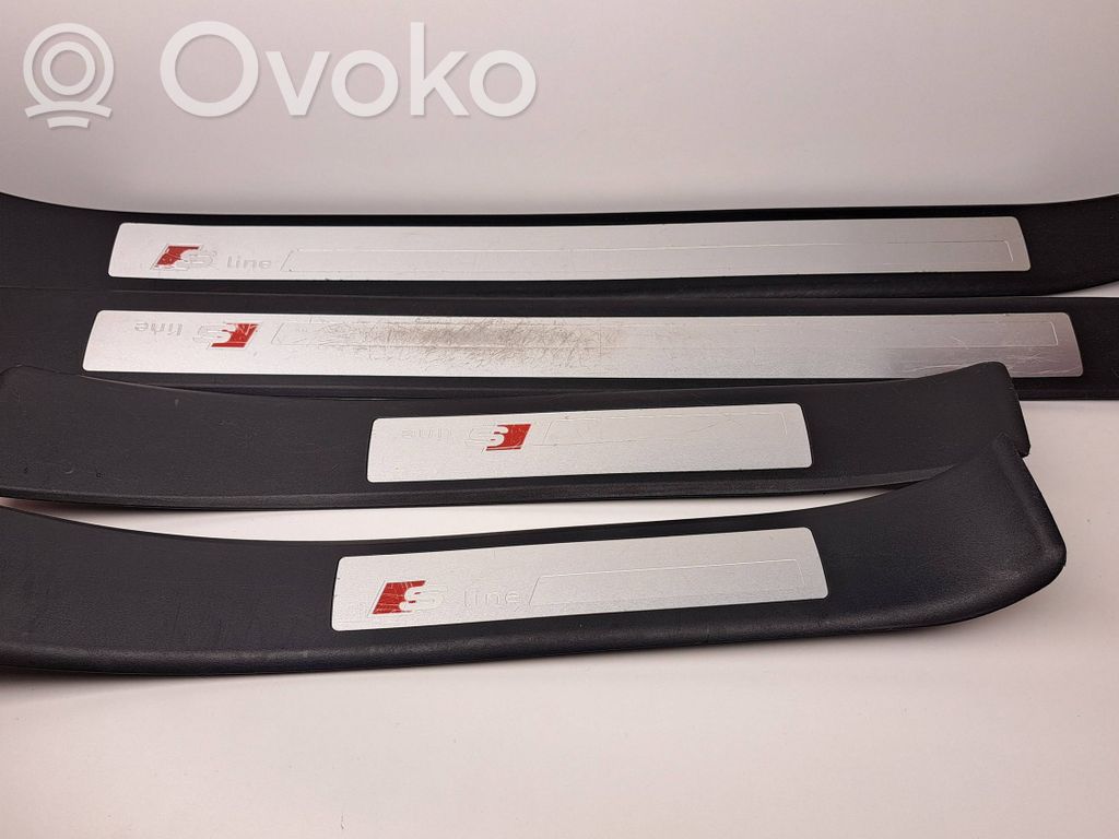 Audi A4 S4 B7 8E 8H Capac prag față 