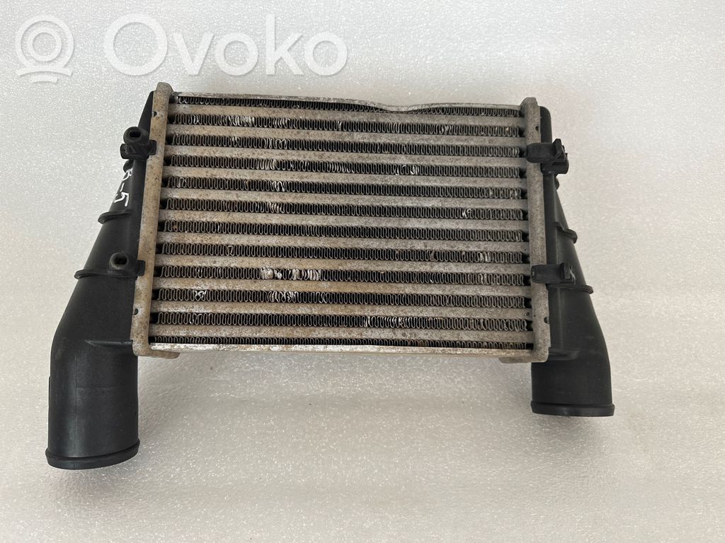 Audi A4 S4 B5 8D Chłodnica powietrza doładowującego / Intercooler 