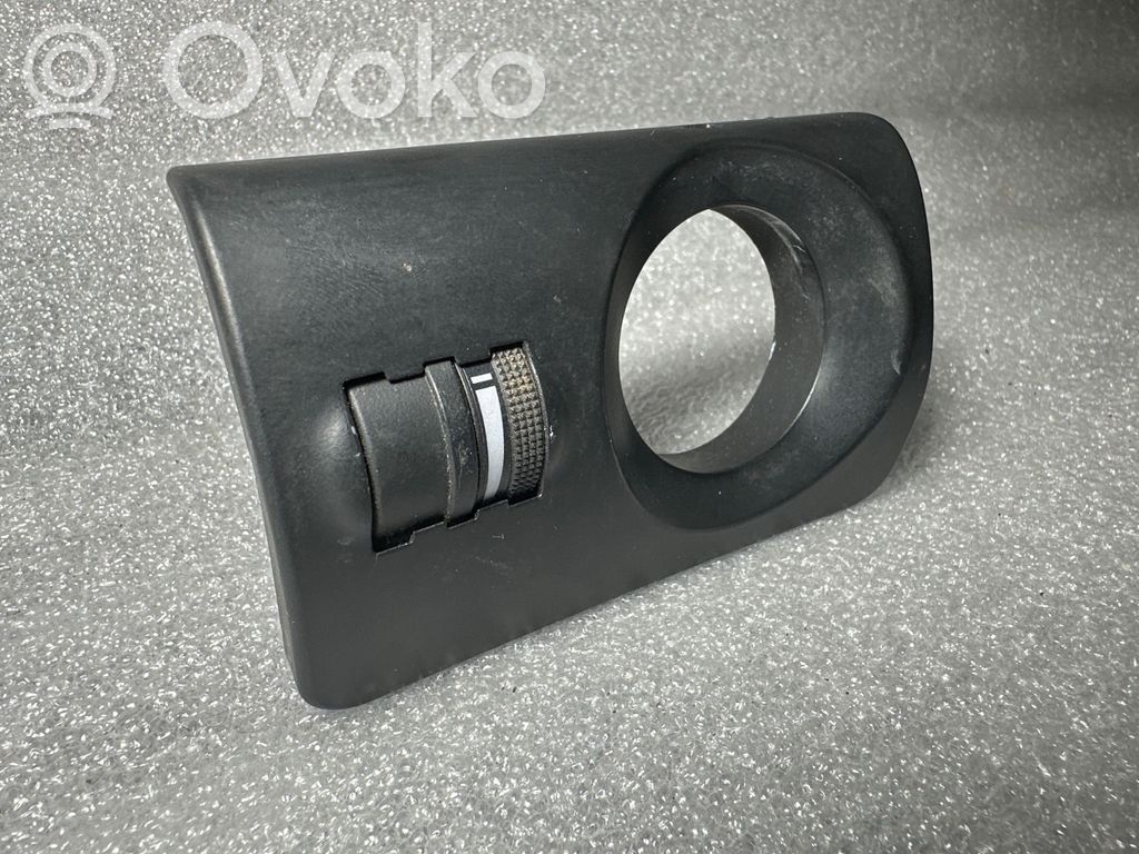 Light switch   4B0919093A