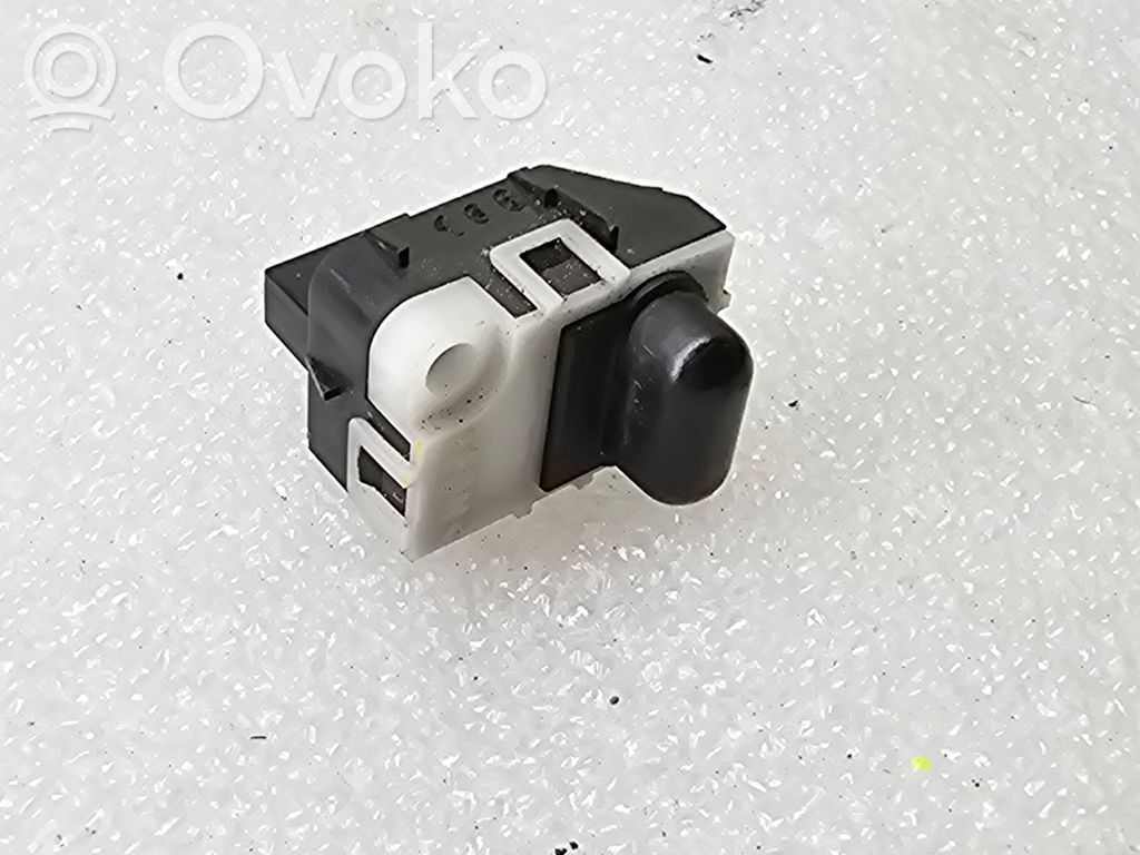 Auringonvaloanturi   4D0907539,6PT00717500