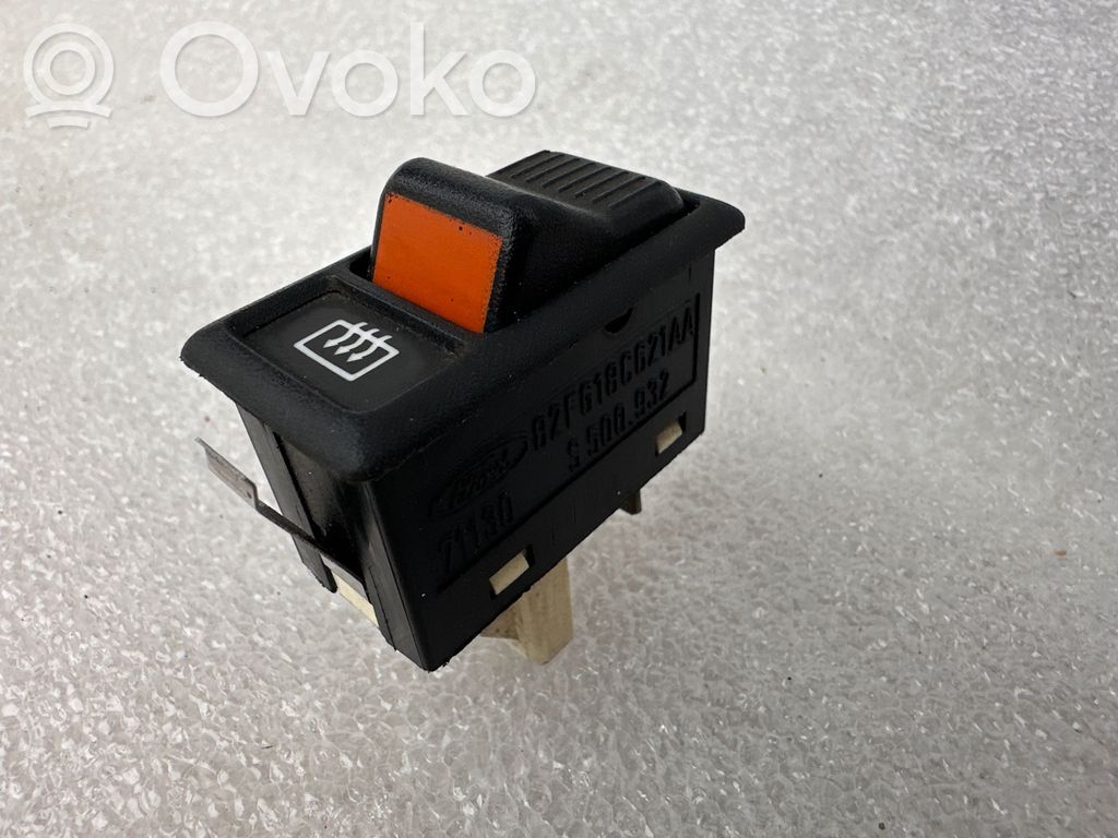 Jaguar XK8 - XKR Windscreen/window heater switch 
