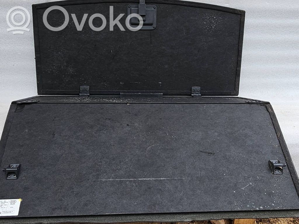 Audi Q7 4L Bagažinės grindys 