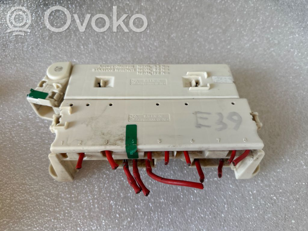 BMW 5 E39 Fuse module 