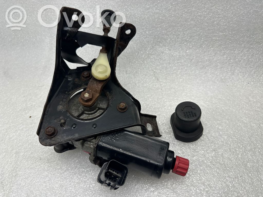 Mitsubishi Eclipse (D21A/D22A/D27A) Headlight level adjustment motor 
