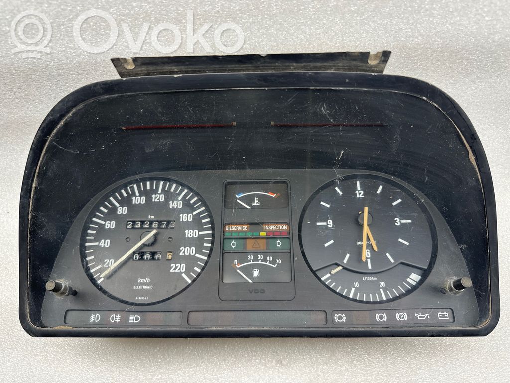 BMW 5 E28 Speedometer (instrument cluster) 