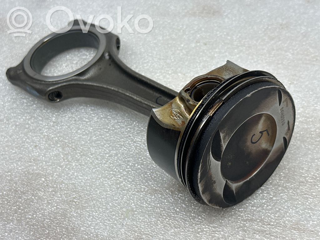 Audi A4 S4 B9 Pistón con biela 