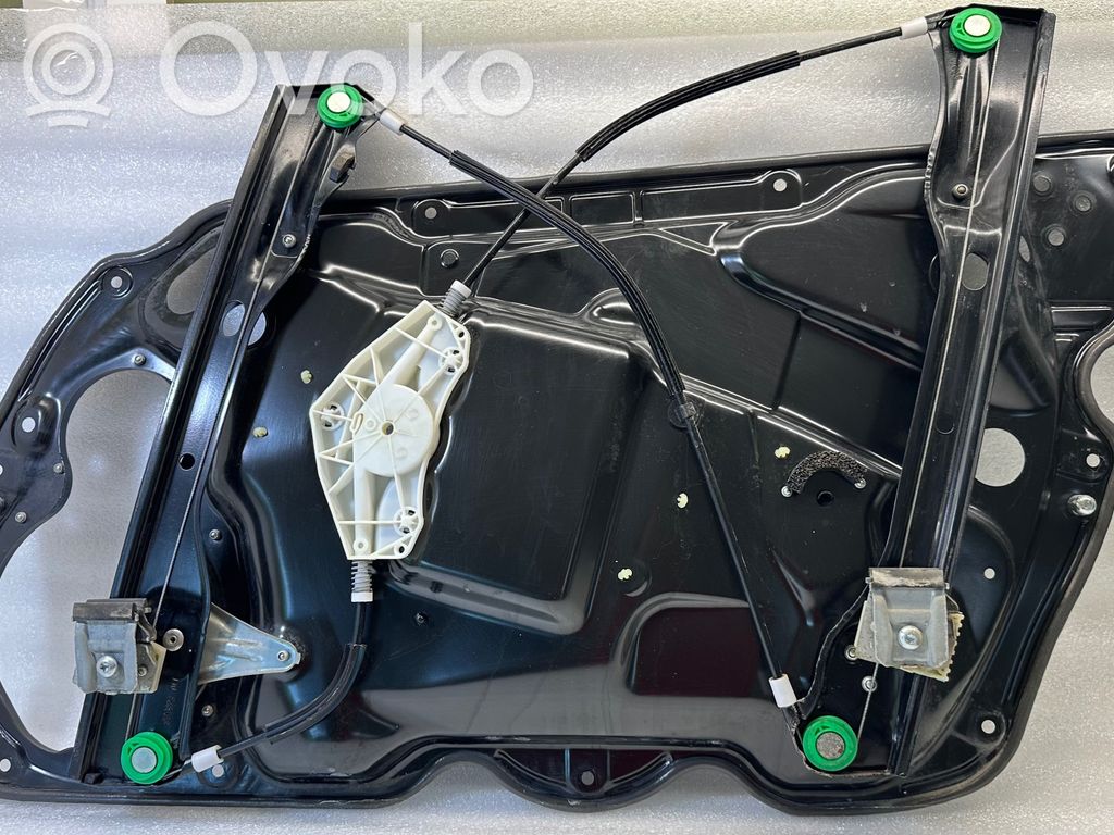 Volkswagen PASSAT B7 Mechanizm podnoszenia szyby przedniej bez silnika 