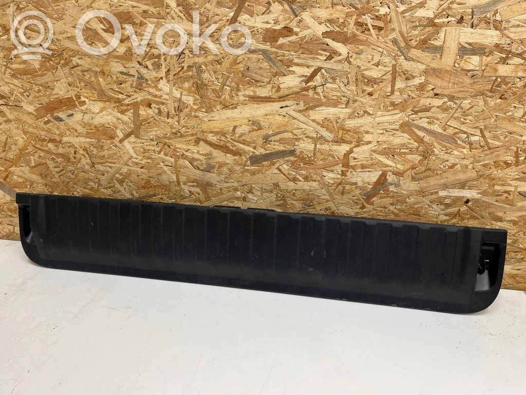 BMW X5 G05 Poszycie / Tapicerka klapy tylnej bagażnika 